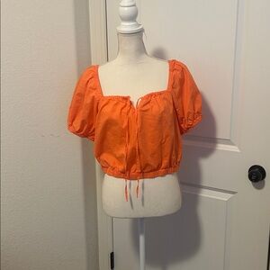 Universal Thread Peachy Orange Puff Sleeve Peasant Style Crop Top Size Medium